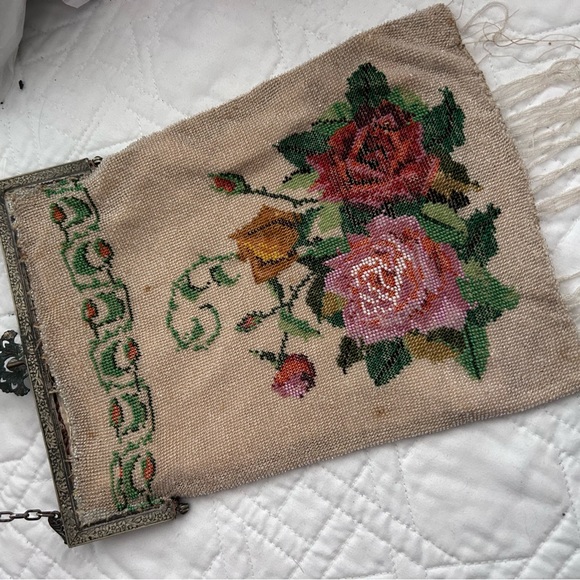Handbags - Antique beaded purse/clutch